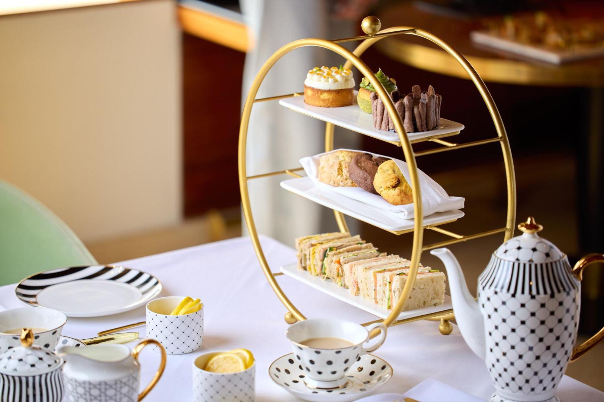 インターコンチネンタル プレジデンテ メキシコシティ エクステリア 写真 Afternoon tea at the Ritz-Carlton, DIFC, Dubai